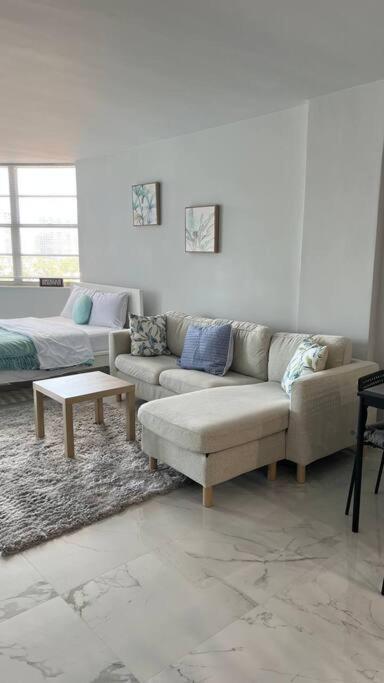 Sunny Isles Beach Spacious Apartment Exterior foto